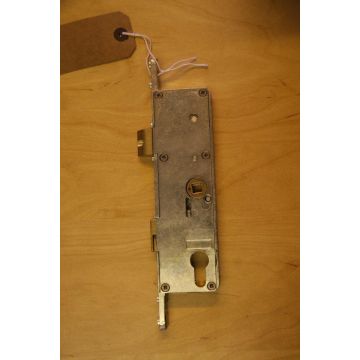 Fullex SL16 multipoint centre door lock gear box only