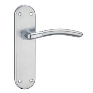 Fortessa Amalfi Latch Backplate Door Handle Chrome Duo